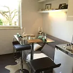 Micro-apartment In Seenähe Fußläufig Zum See:))