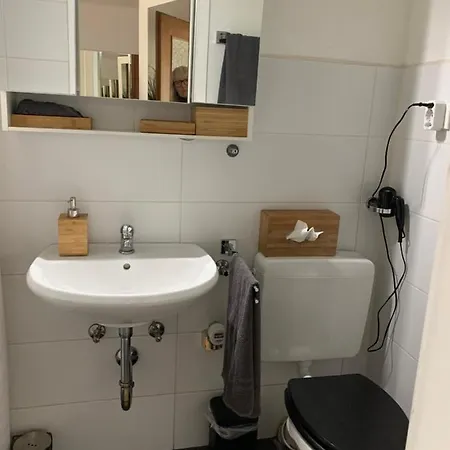 Micro-apartment In Seenaehe Fusslaeufig Zum See:)) Lejlighed *
