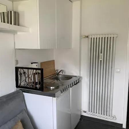 Micro-apartment In Seenaehe Fusslaeufig Zum See:)) דירה אוהנינגן